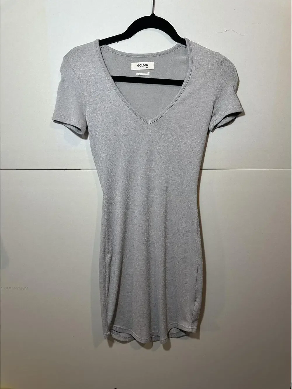 Aritzia TNA Golden Bodycon Mini Dress XS Gray Short Sleeve Stretch Knit - Picture 2 of 8